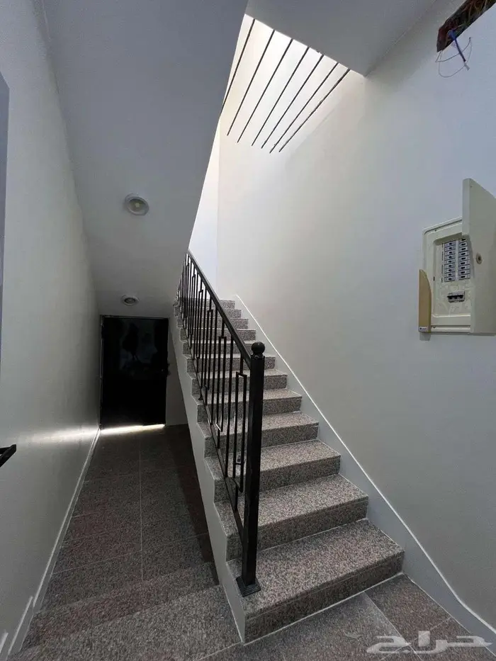 دور مستقل للبيع فى خميس مشيط مساحه ارض 500 متر بسعر 690 الف 2