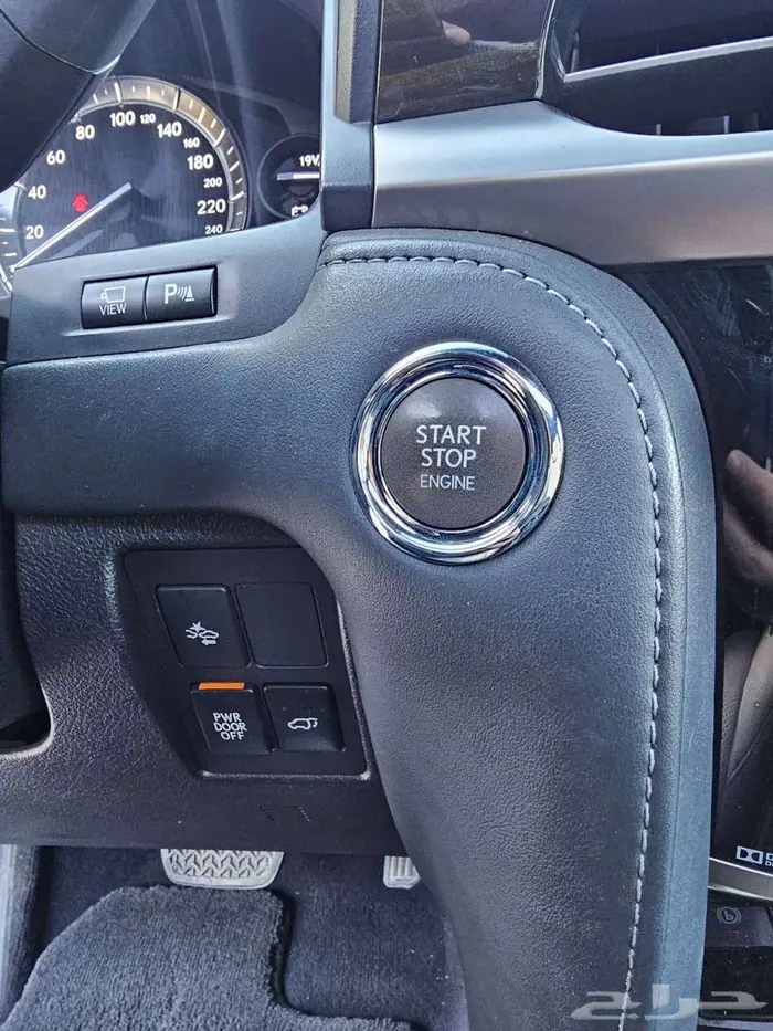 لكزس LX570 فل كامل 2016 18