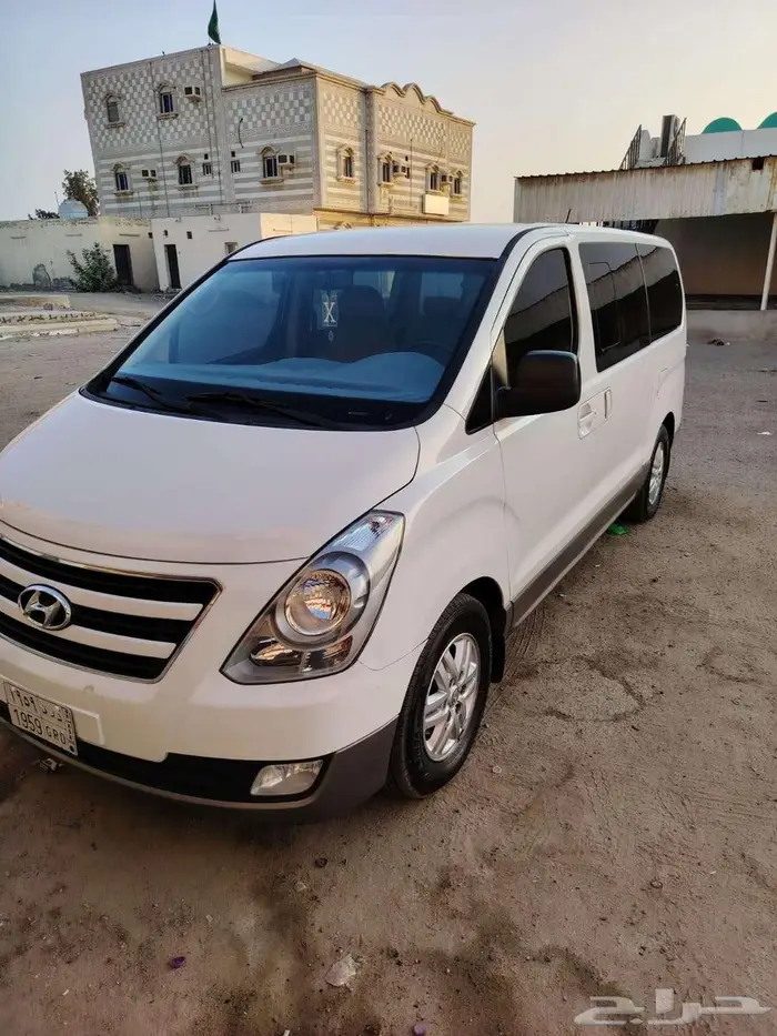 هايلوكس 2013 ديزل نضيف 6