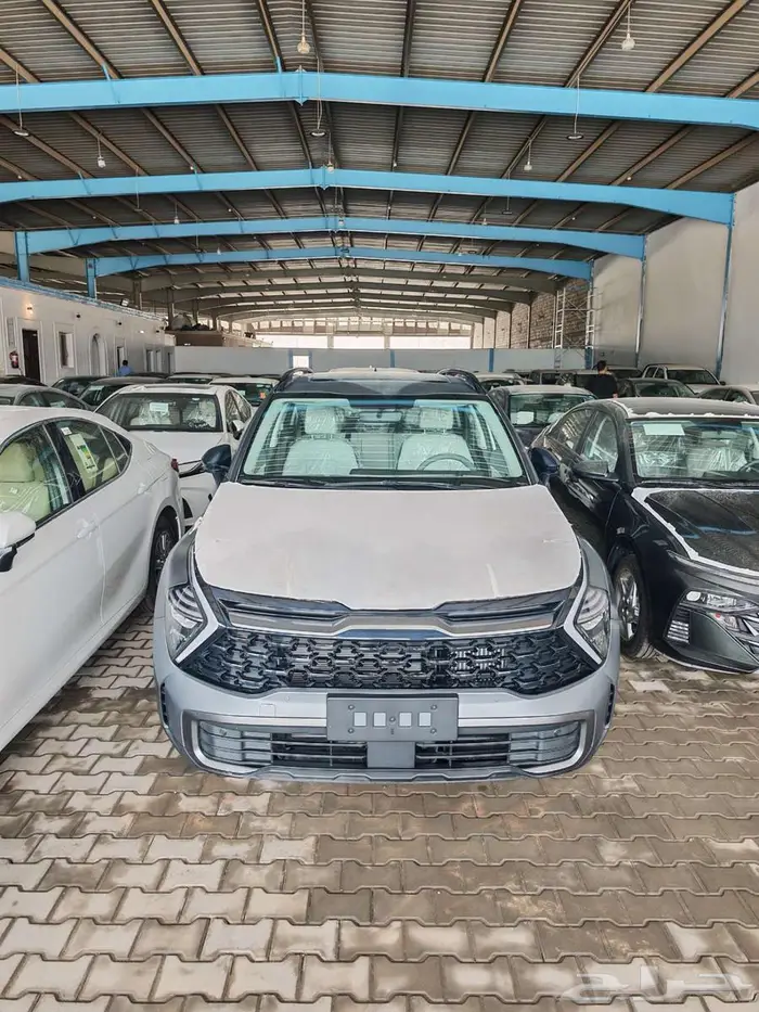 كيا سبورتاج نص فل للبيع كاش او تقسيط برواتب من 3600 0