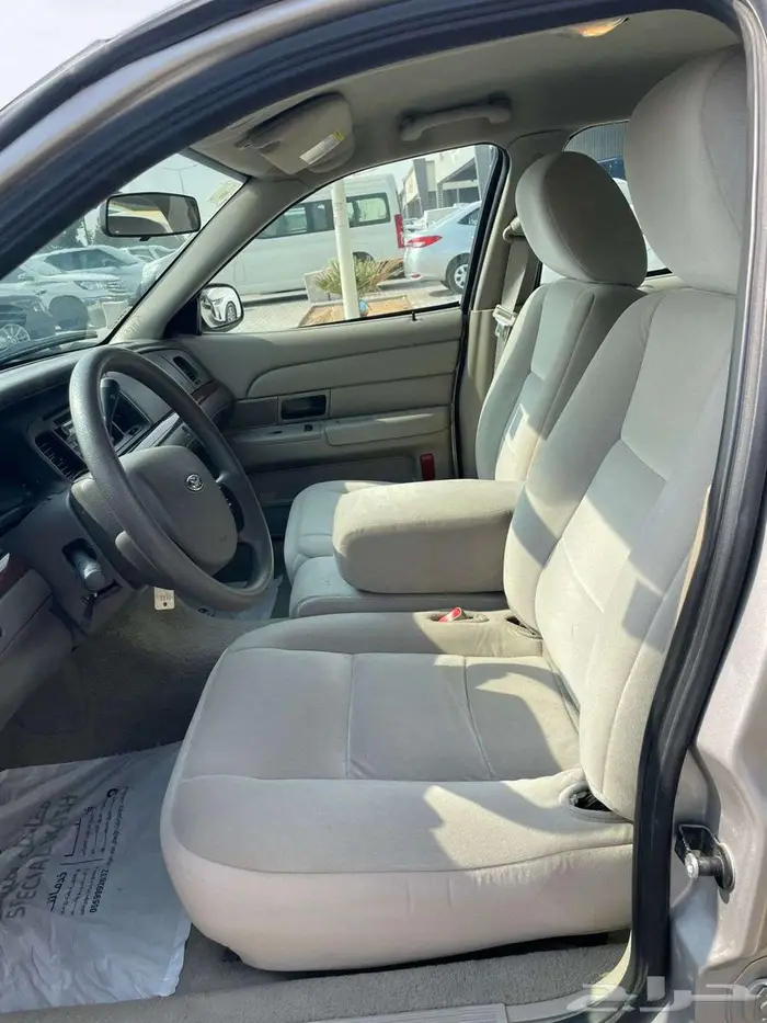 فورد كراون فكتوريا 2011 مخزن 22