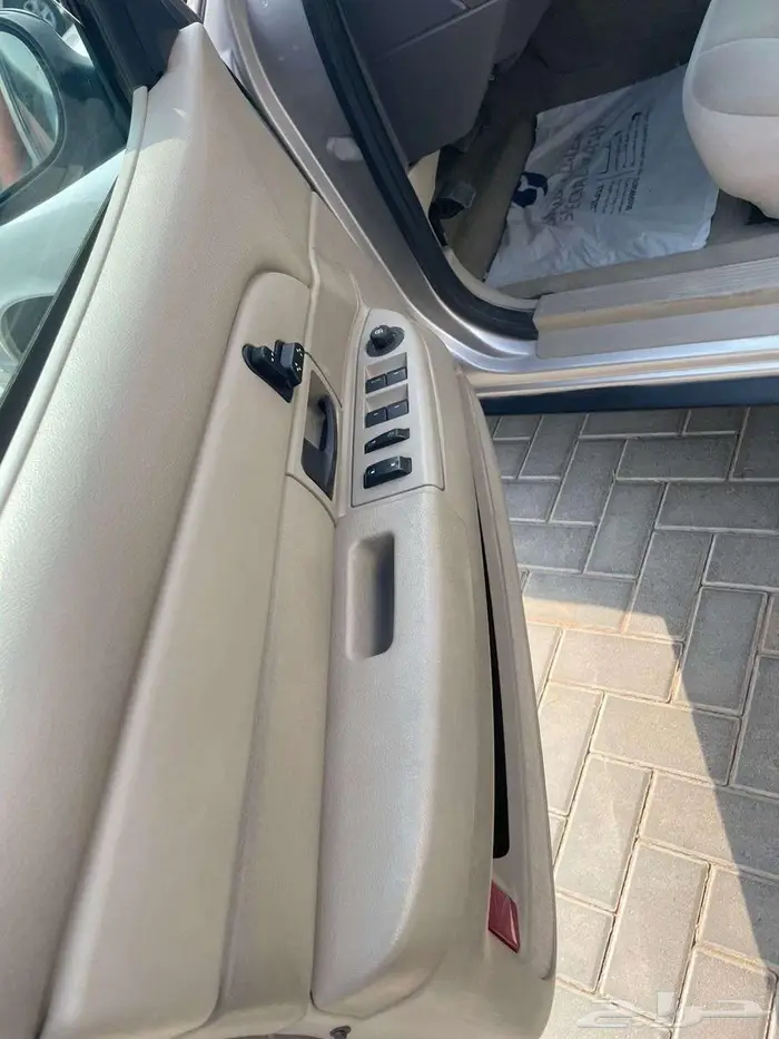 فورد كراون فكتوريا 2011 مخزن 21