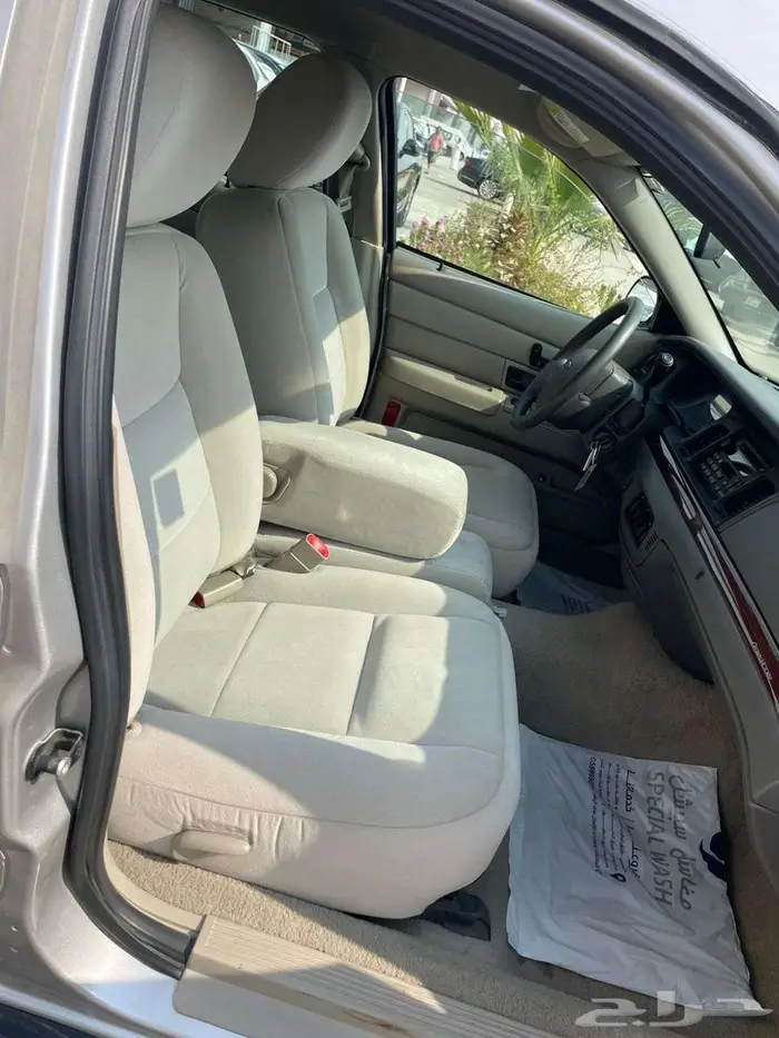 فورد كراون فكتوريا 2011 مخزن 18