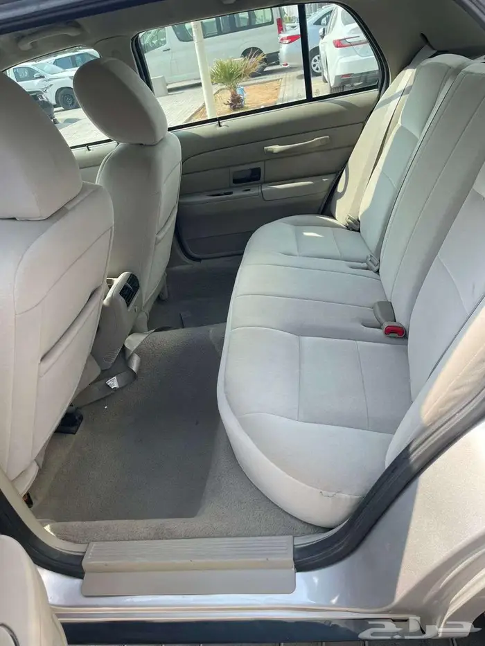 فورد كراون فكتوريا 2011 مخزن 12