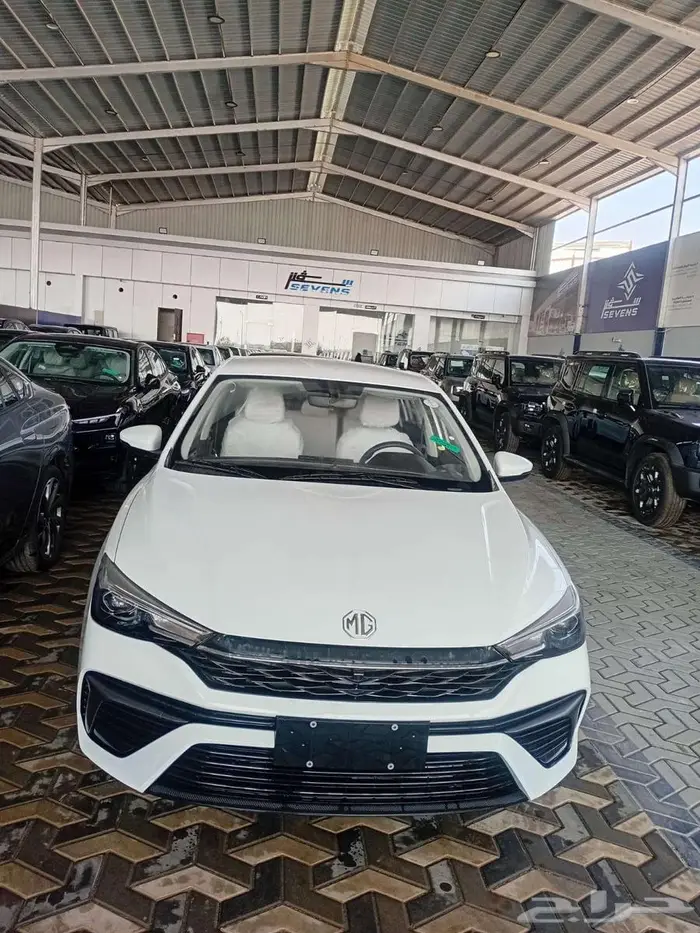 ام جي 5 استاندر الشكل الجديد بنزين اتوماتيك 2025 عروض خاصة 0