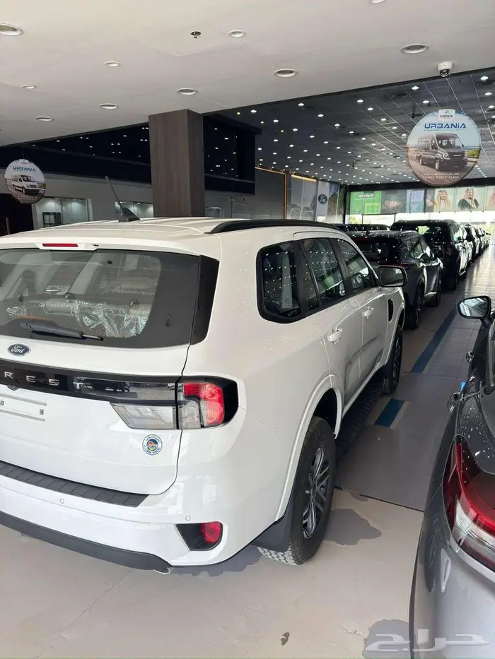 فورد ايفرست XLS ستاندر موديل 2025 توكيلات الجزيرة 3