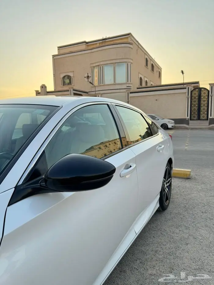 هوندا اكورد سبورت 2021 نظيف جدا 7