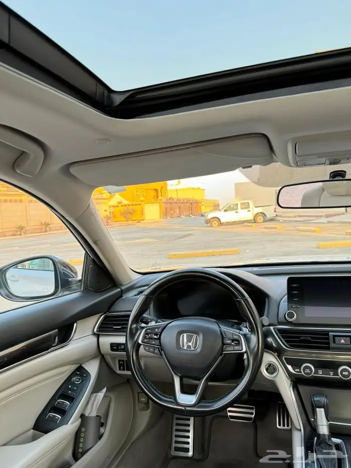 هوندا اكورد سبورت 2021 نظيف جدا 23