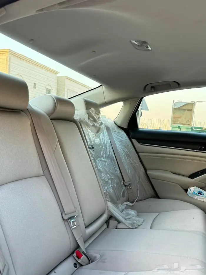 هوندا اكورد سبورت 2021 نظيف جدا 36