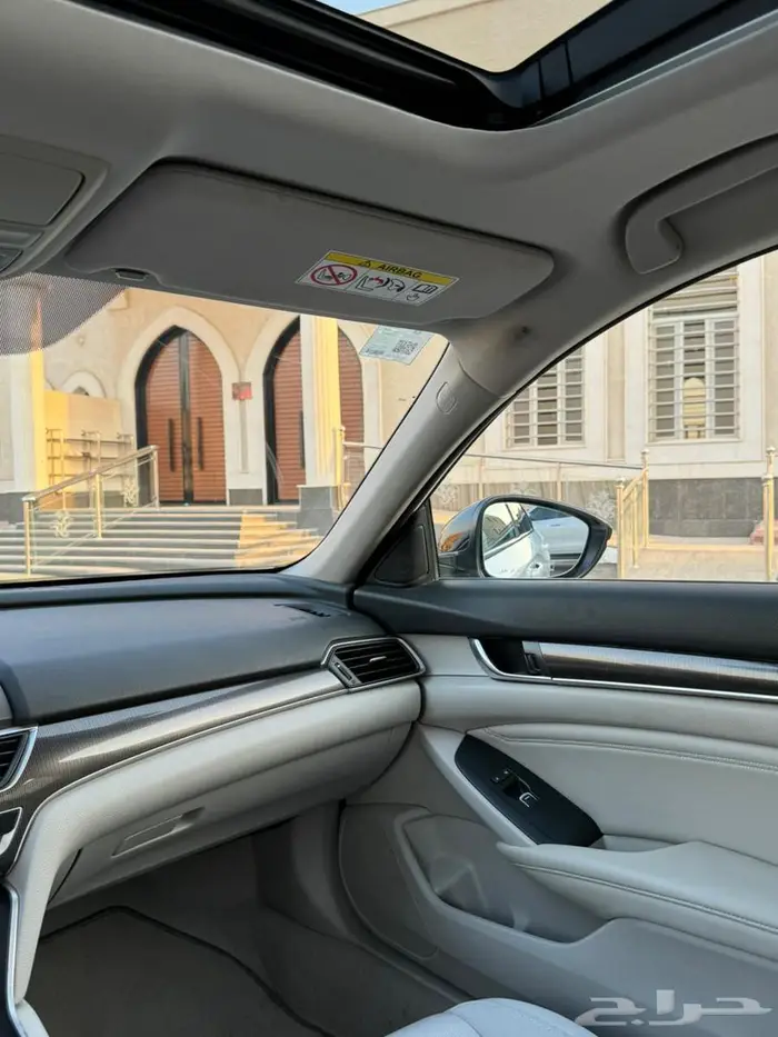 هوندا اكورد سبورت 2021 نظيف جدا 24