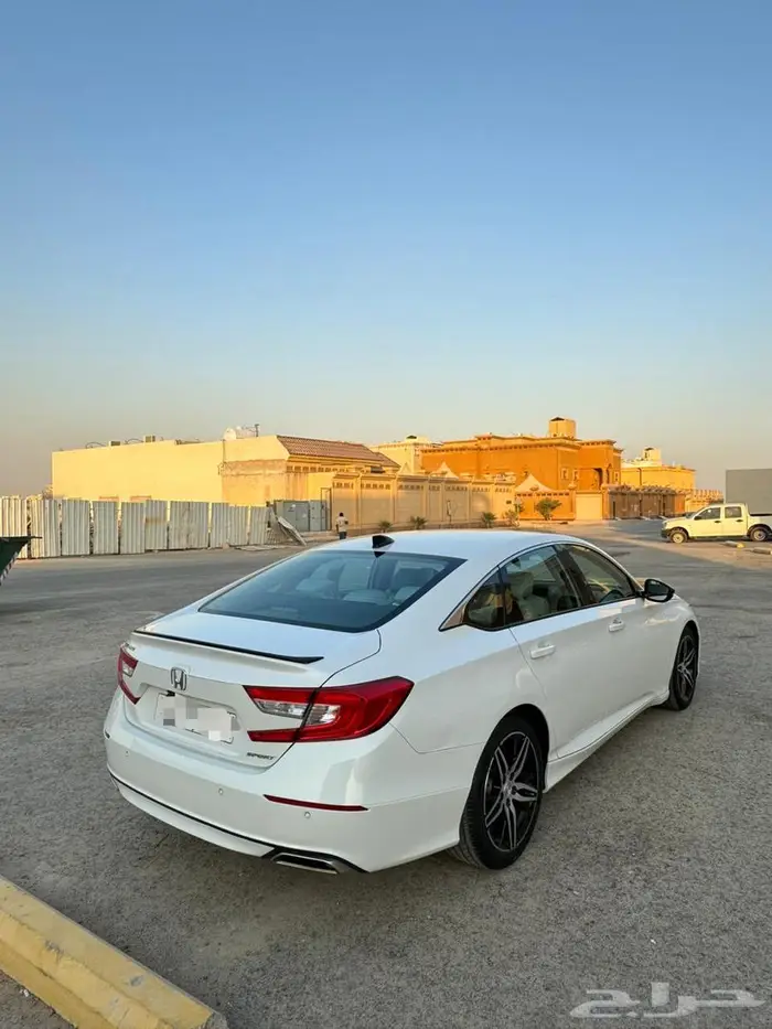 هوندا اكورد سبورت 2021 نظيف جدا 16