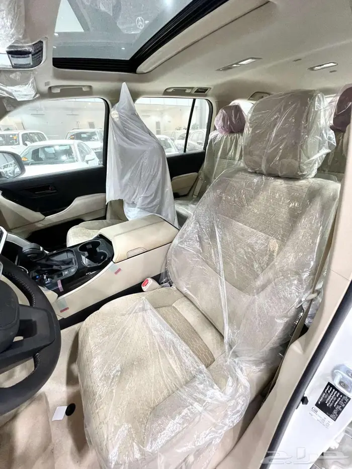 تويوتا لاندكروزر GXR L2 بنزين سعودي 2026 (273700) شامل 19