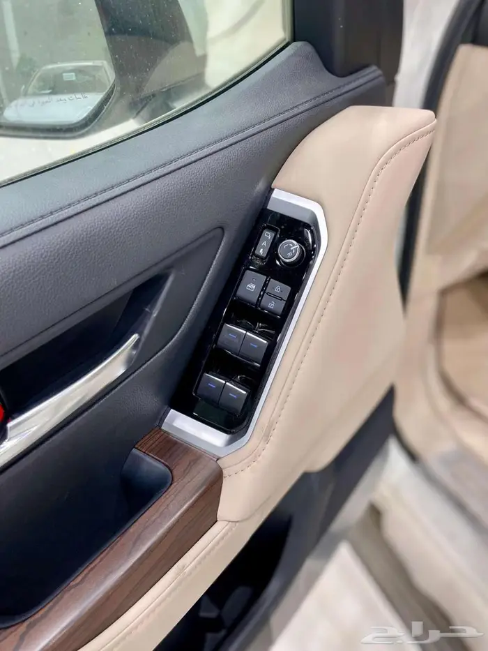 تويوتا لاندكروزر GXR L4 بنزين سعودي 2026 ( 323725) شامل 14