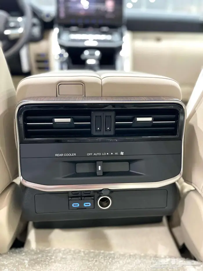 تويوتا لاندكروزر GXR L4 بنزين سعودي 2026 ( 323725) شامل 12