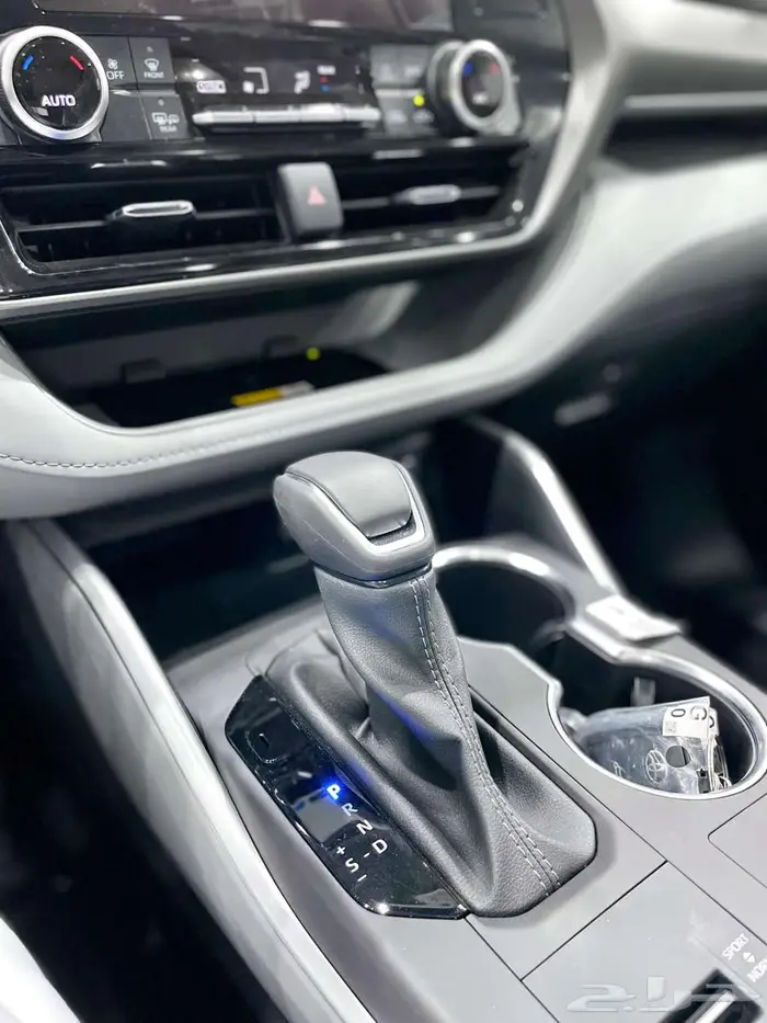 تويوتا هايلاندر GLE هايبرد سعودي 2025 ( 154675) شامل 8