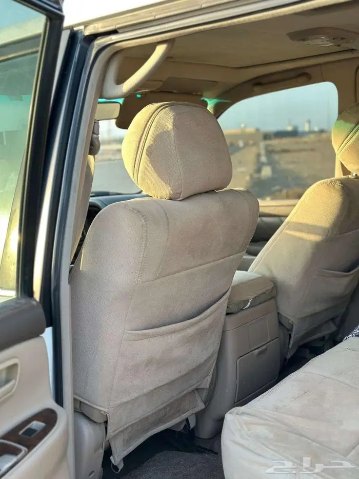 جيب لاندكروزر VXR 7