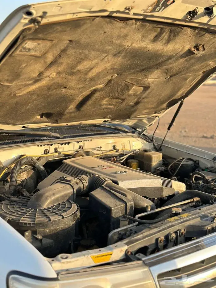 جيب لاندكروزر VXR 11