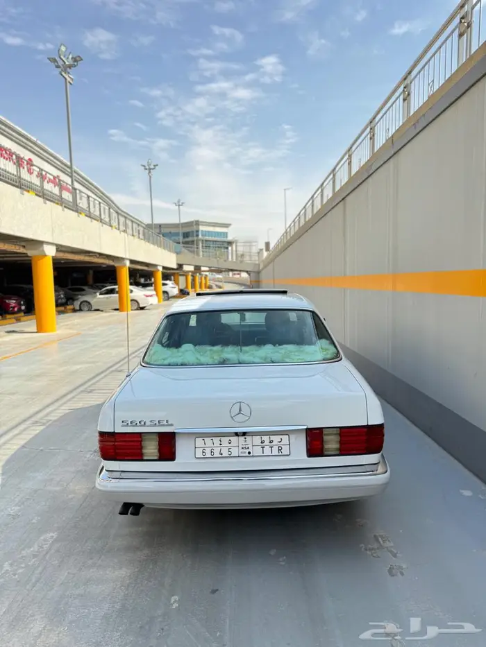 للبيع مرسيدس بنز 560SEL موديل 90 5