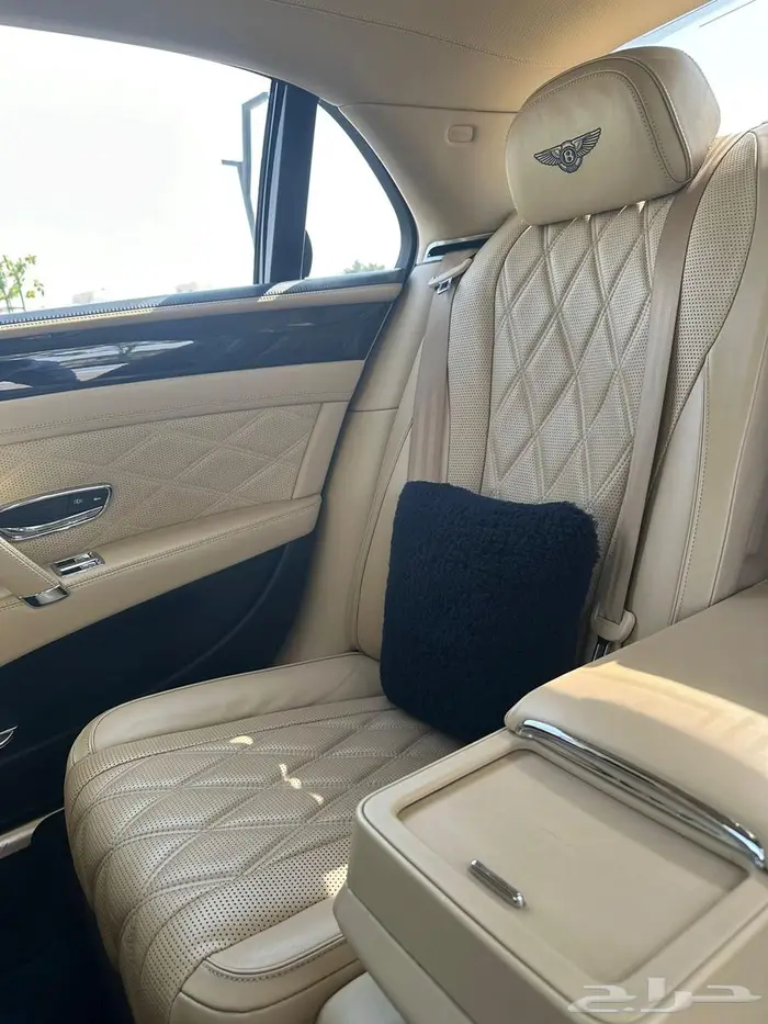 بنتلي فلاينج سبير 28