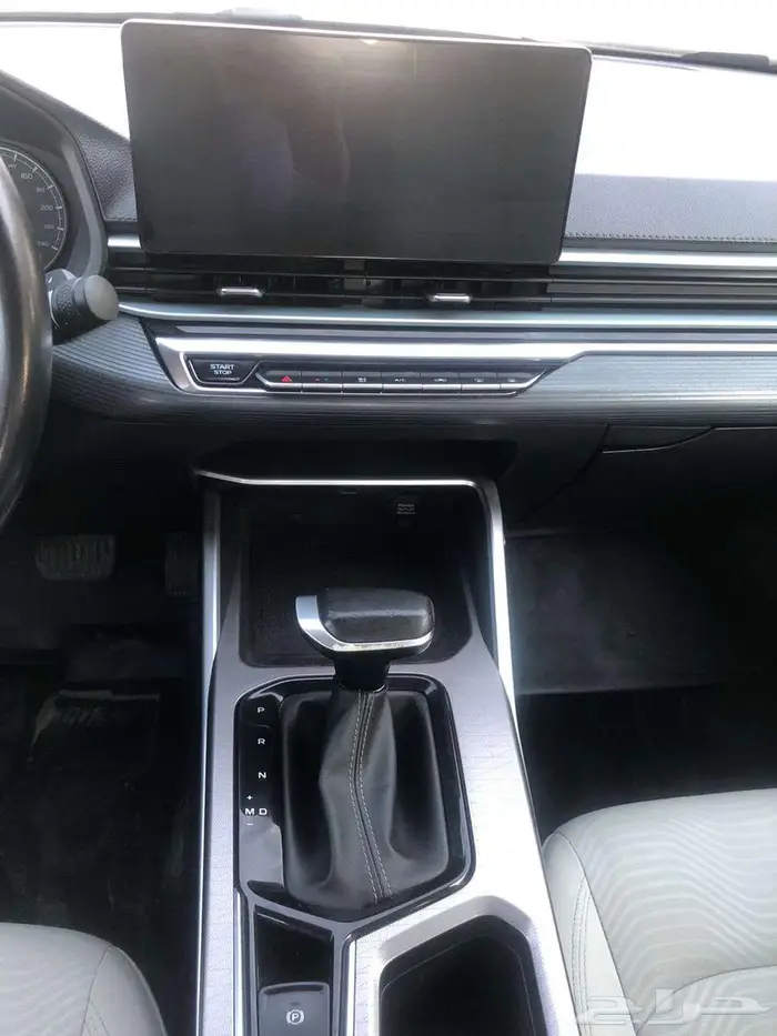 جيلي امجراند 2023 10