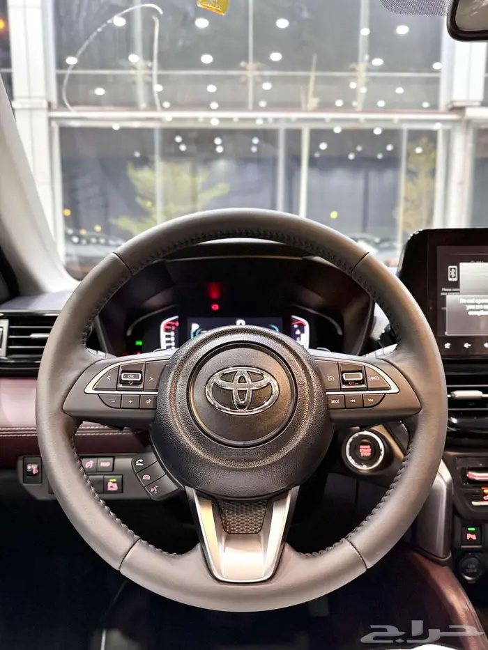 تويوتا أوربان كروزر ( GLX ) موديل 2026 أقل الأسعار 15