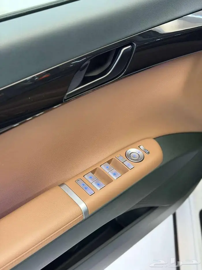 هيونداي ازيرا 2023 33