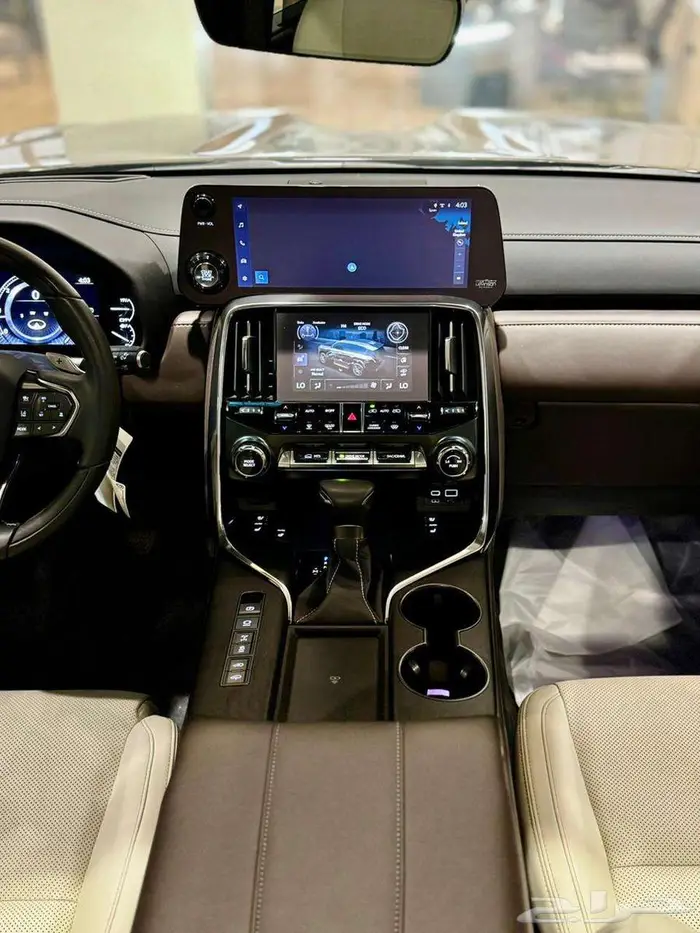 Lexus LX600 BB 2024 - شبه جديد 14