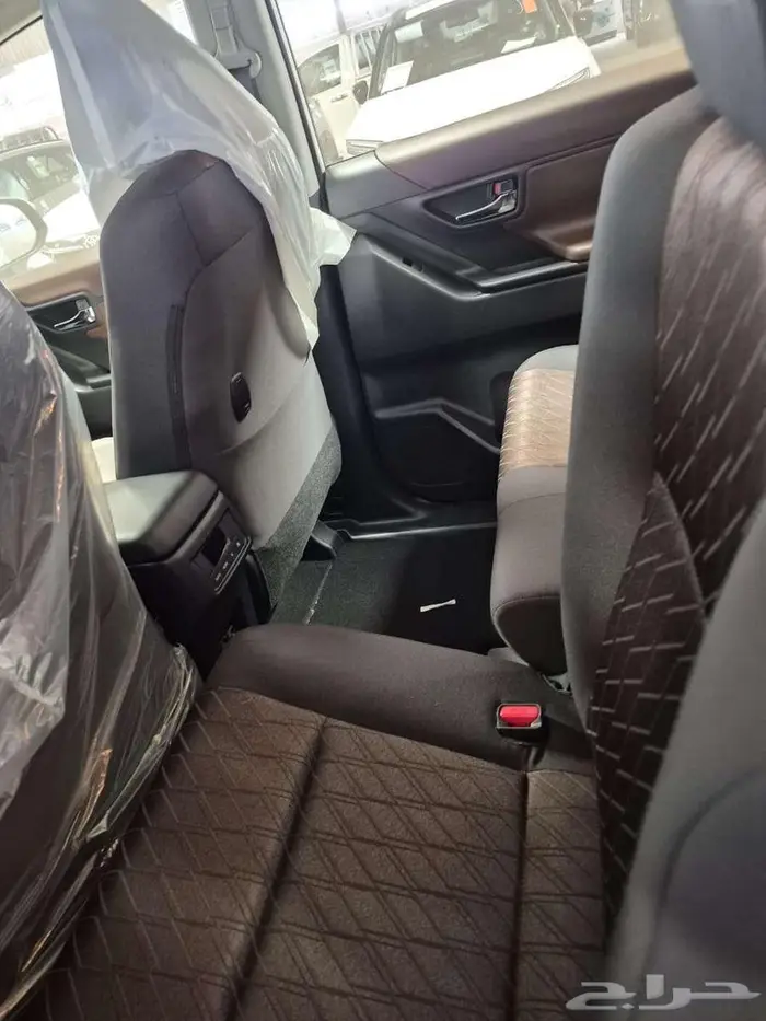 تويوتا انوفا 2026 9