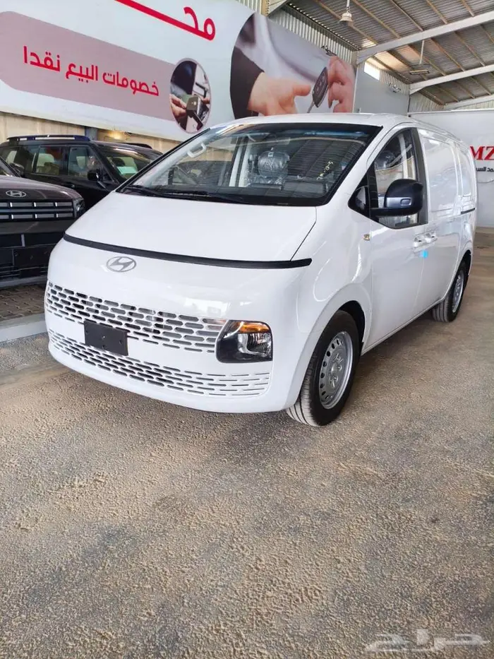 عرض خاص للشركات هيونداي ستاريا ركاب وبضاعه 2026 9
