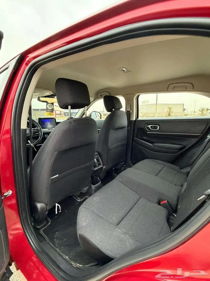 هوندا اتش ار 8