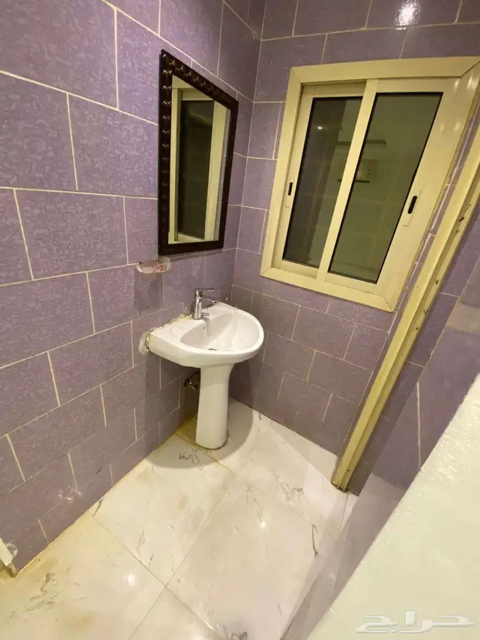 شقه عزاب غرفتين وصاله بحي النرجس 3