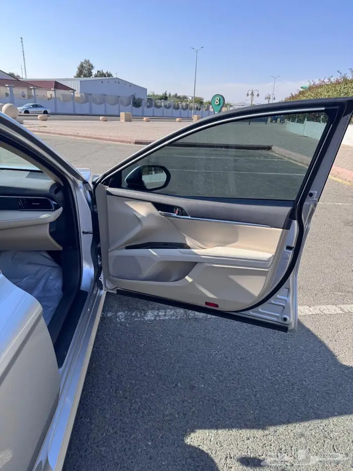 كامري 2023 ستاندر للبيع 17