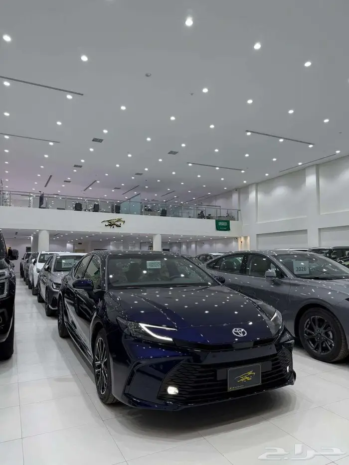 تويوتا كامري LE هايبرد 2025 0