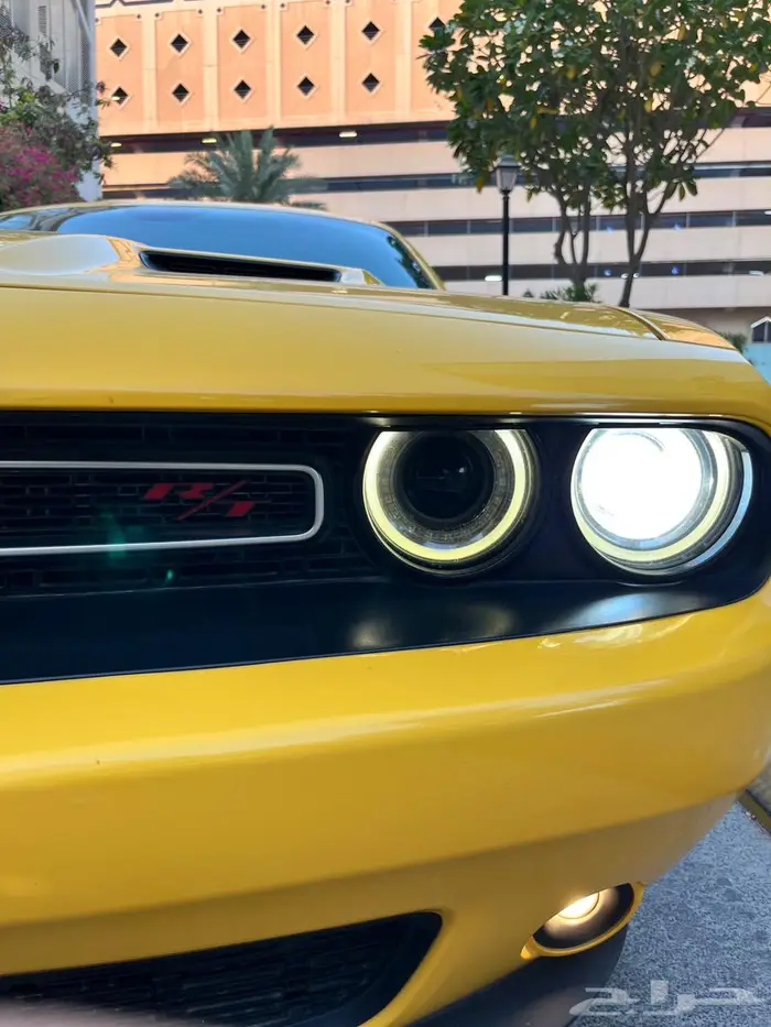 تشالنجر خليجي فل كامل ستوك V8 RT 6