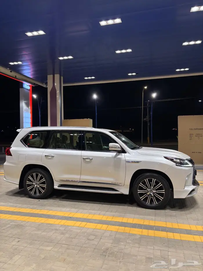 لكزس LX 2020 قل كامل سوبر سبورت بريمي مخزن 49