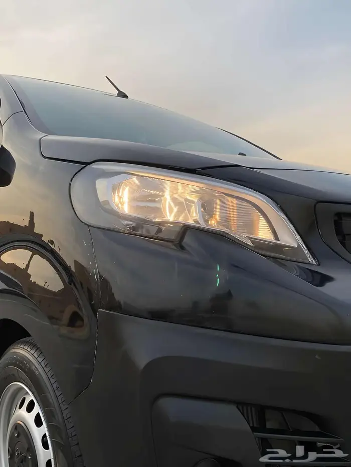 فان عائلي بيجو اكسبيرت 2023 جاهز للاستخدام 5