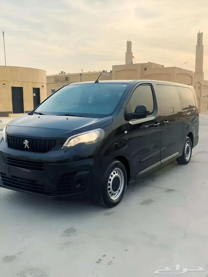 فان عائلي بيجو اكسبيرت 2023 جاهز للاستخدام 11