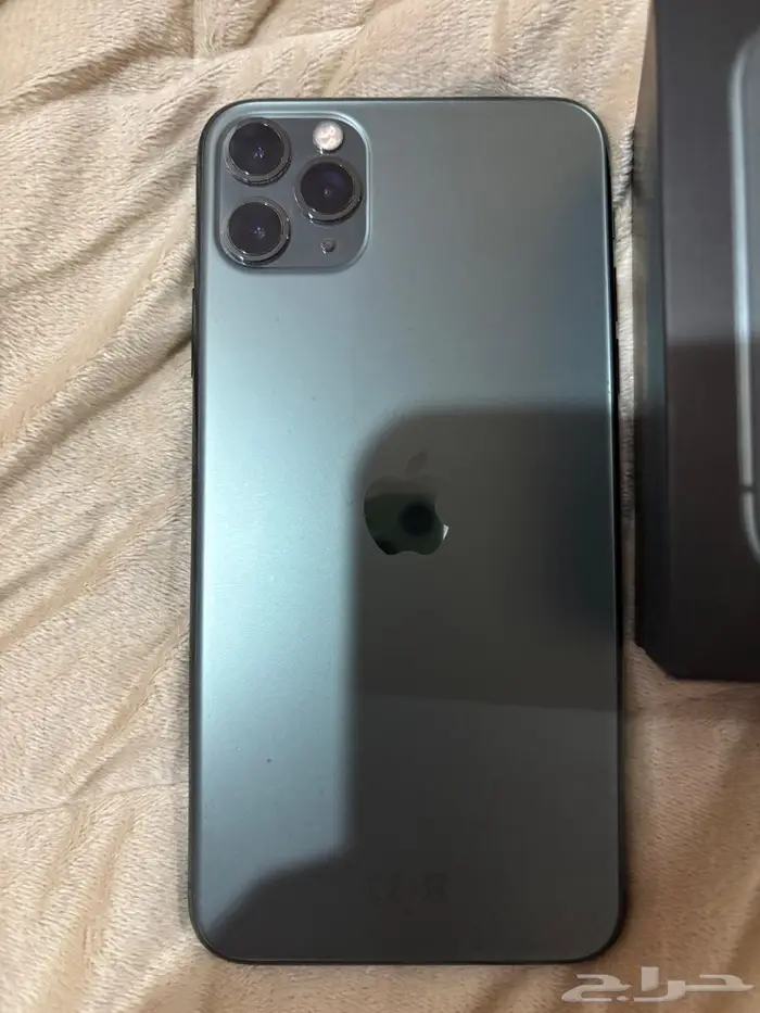 ايفون برو ماكس 256 نظيف ولاخدش ولادخل صيانه 7