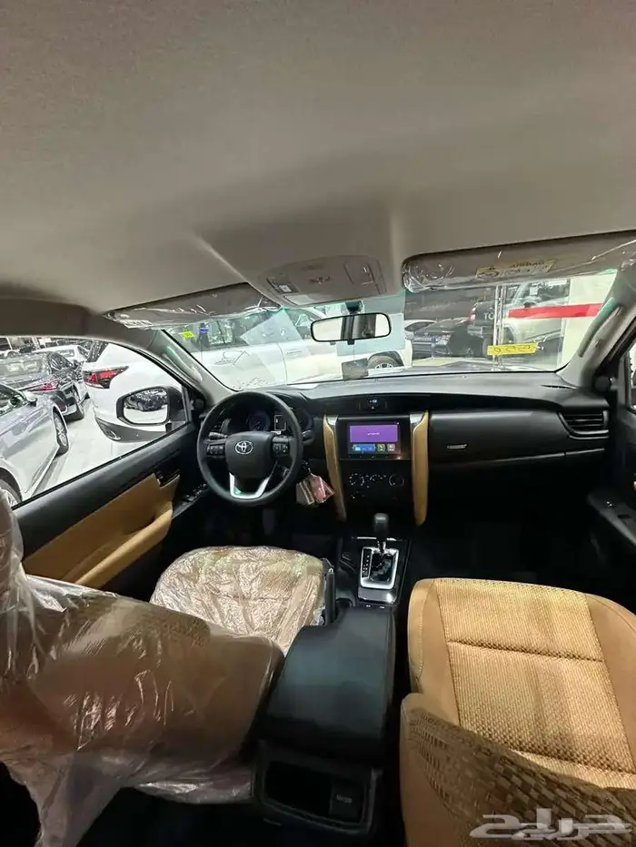 تويوتا فورتشنر 2025 GX2 بنزين كاش وتقسيط جميع البنوك 8