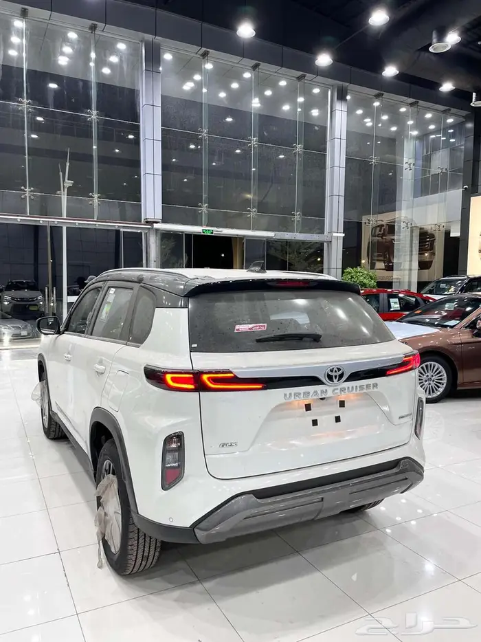 تويوتا أوربان كروزر ( GLX ) موديل 2026 أقل الأسعار 8