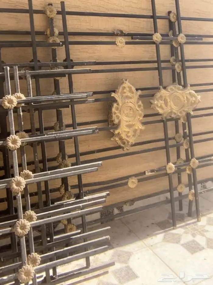 حديد شبابيك للبيع 1