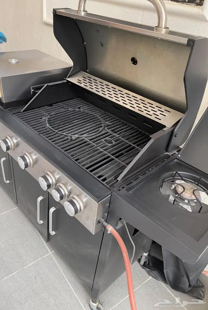 شواية غاز شبه جديد بكامل ملحقاتها 2