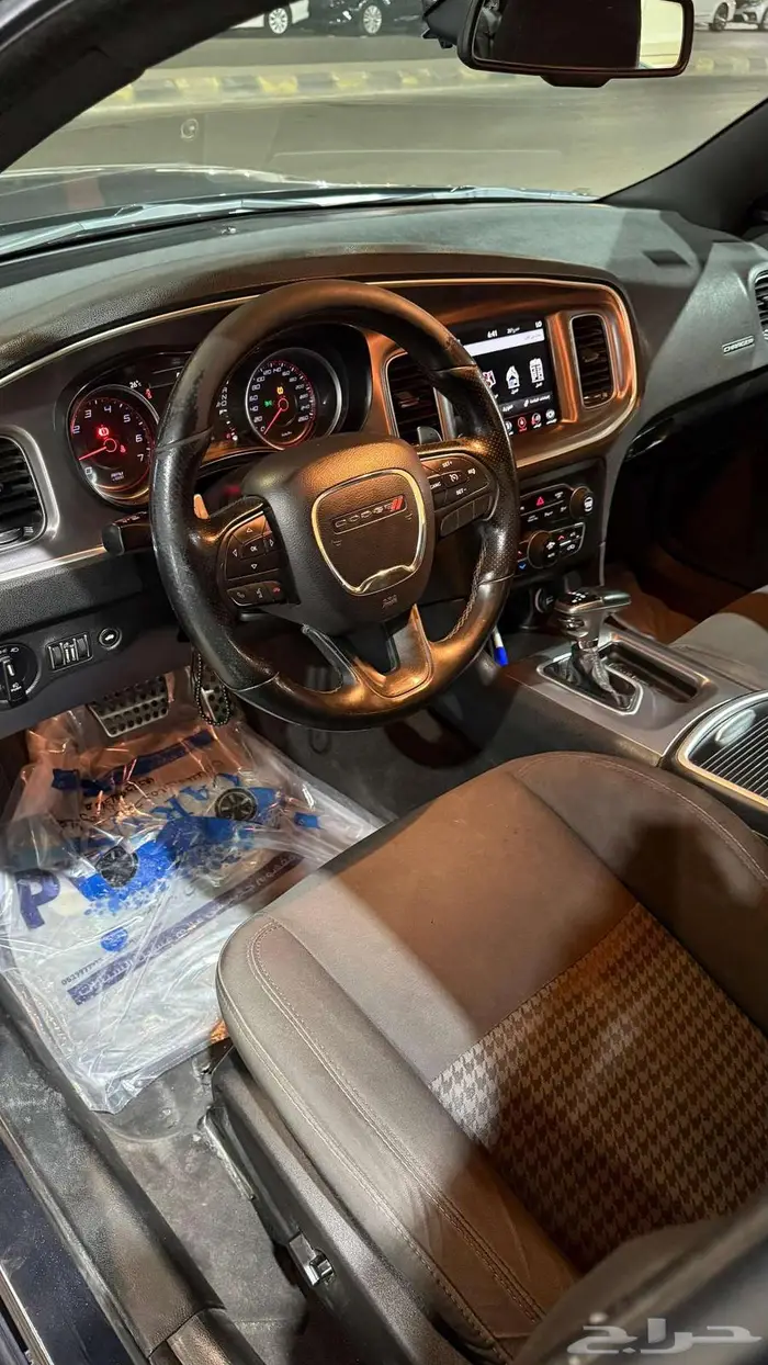 دودج شارجر 2019 5