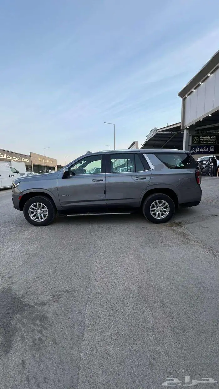 شيفورليه تاهو موديل 2022-معرض خلف للسيارات 3