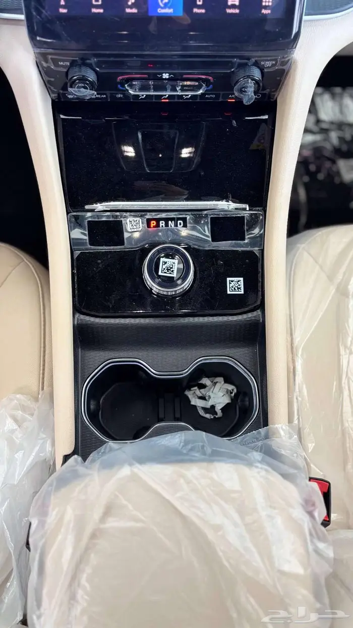 جيب جراند شيروكي لاريدو2025 رمادي 15