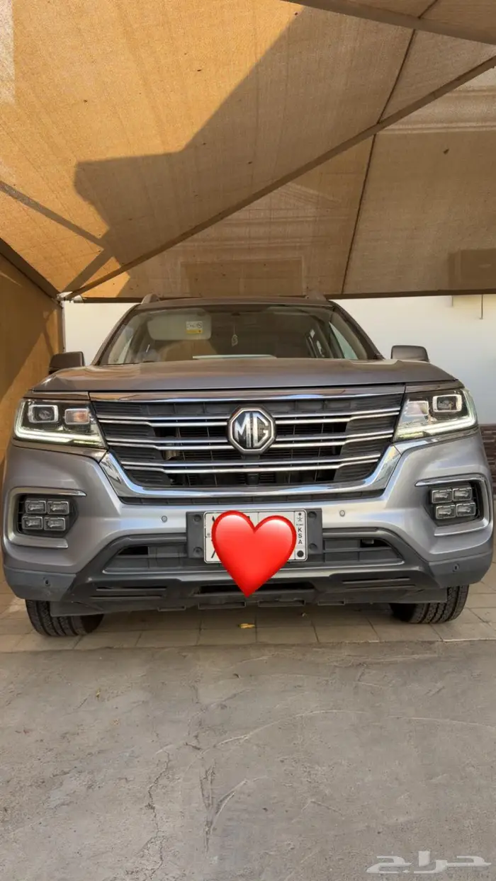 للبيع جيب MGRX8نظيف جدآ ضمان الناغى ممشى قليل 8 مقاعد2023 38