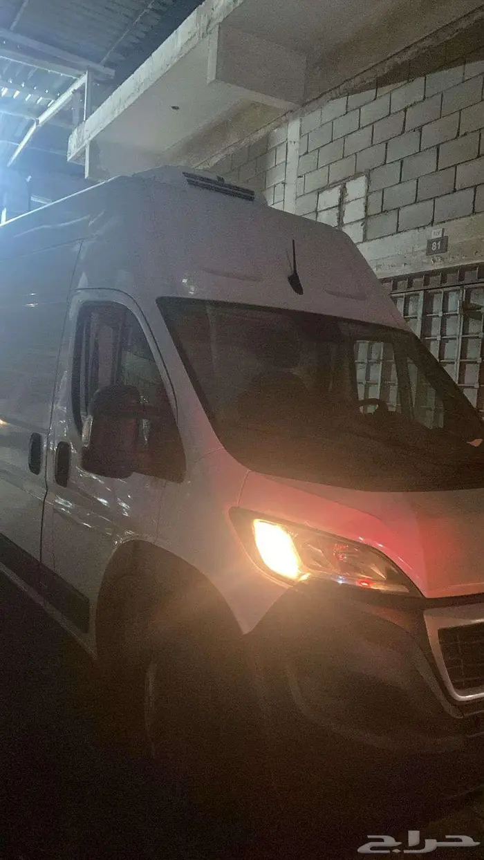 بيجو بوكسر 5