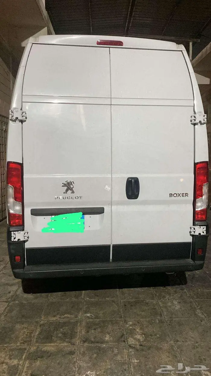 بيجو بوكسر 10