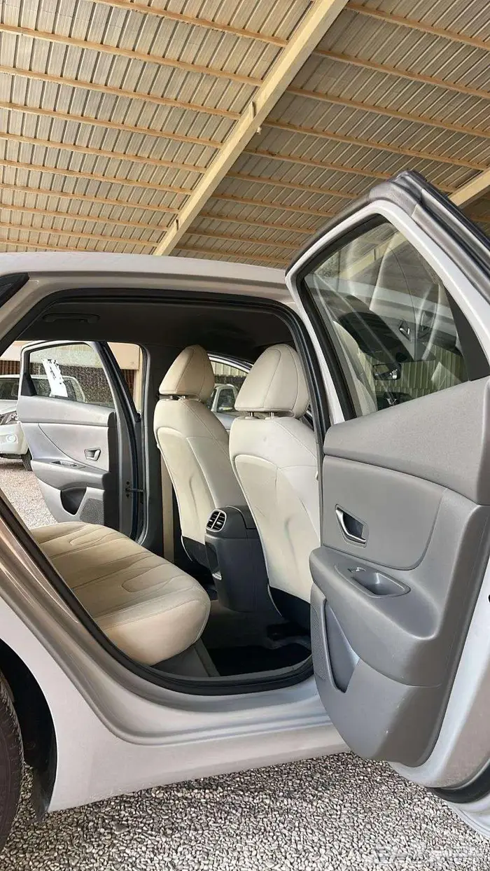 هيونداي النترا قير اوتماتيك 2024 8