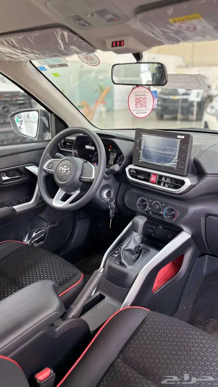 تويوتا رايز XLE 2026 اسود 11